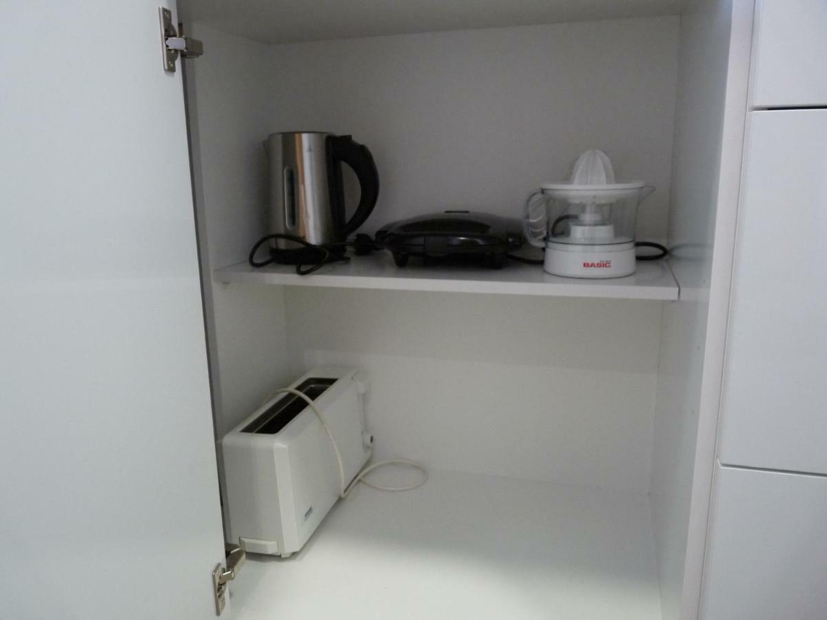Apartamento Салоу Екстериор снимка